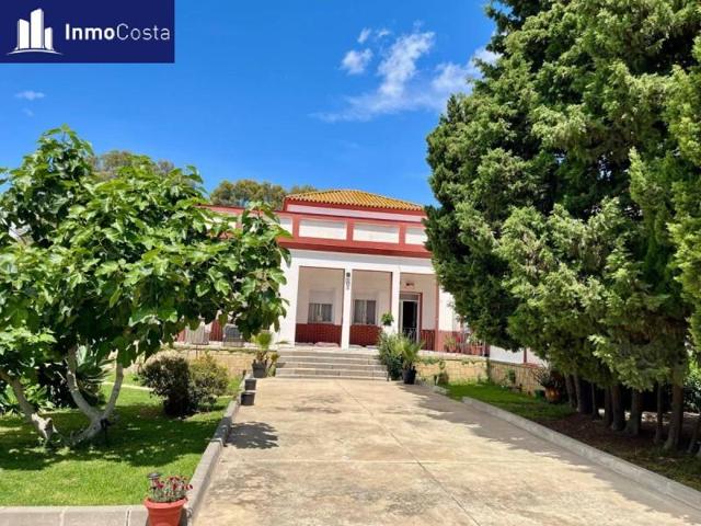 Chalet en venta en San Roque, San Roque photo 0