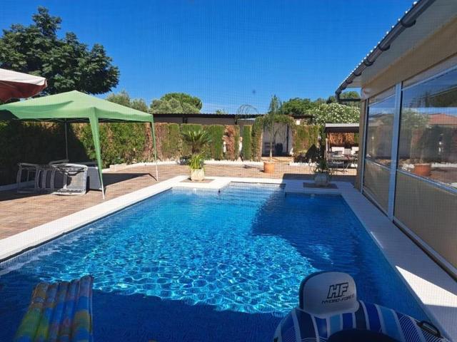 Chalet en venta en Carmona, Padrollano photo 0