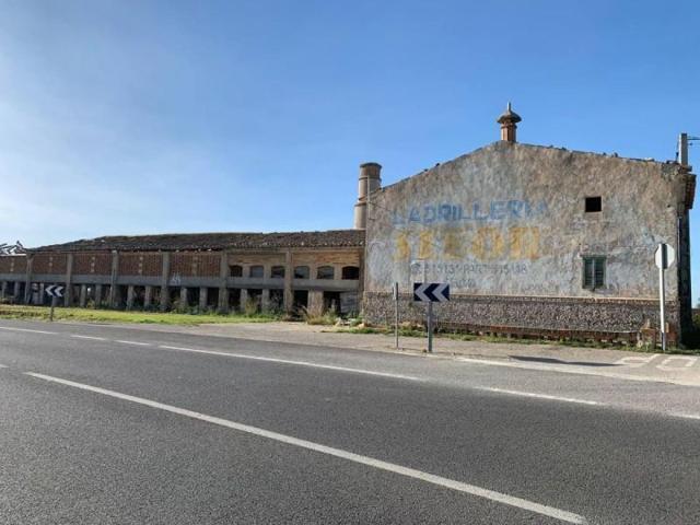 Adosada en venta en Selva, Selva photo 0