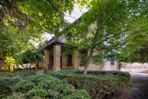 Casa en venta en Cájar, CENTRICO photo 0