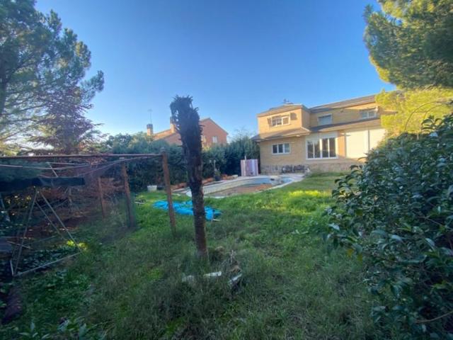 Chalet en venta en Villalbilla, Zulema photo 0