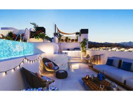 Apartamento en venta en Estepona photo 0