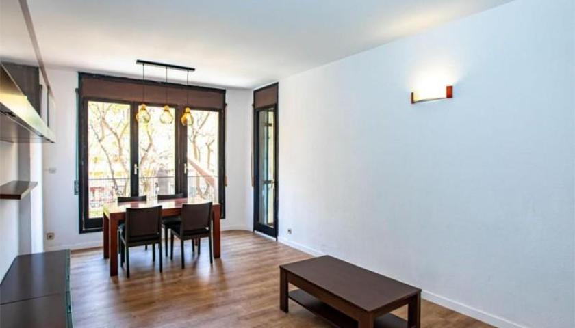 Apartamento en venta en Barcelona photo 0