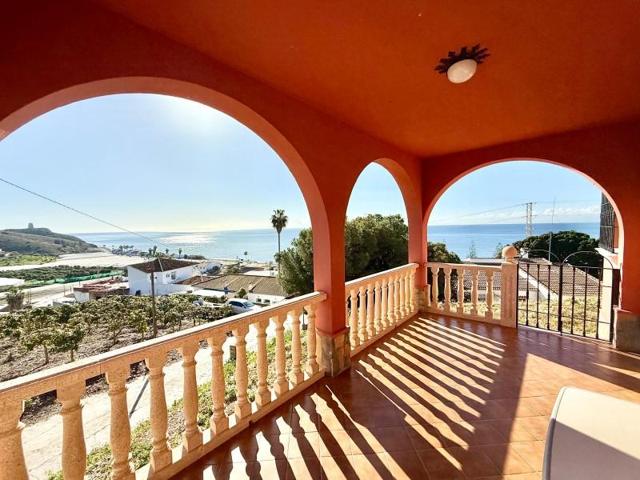 Casa en venta en Vélez-Málaga photo 0