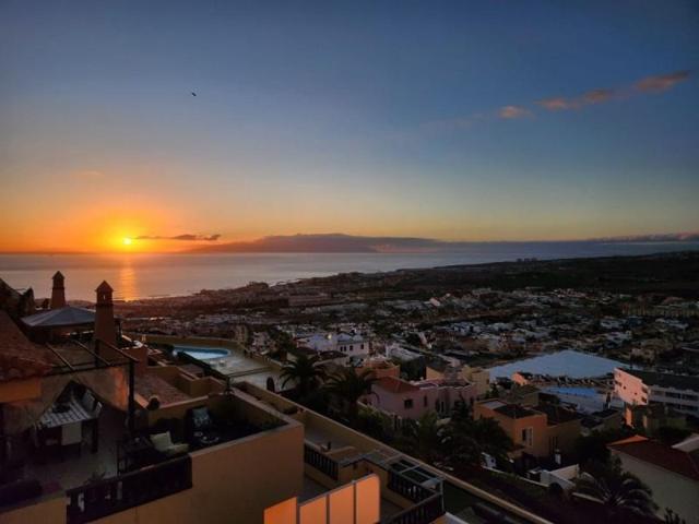 Aticos en venta en Adeje, Roque del Conde photo 0