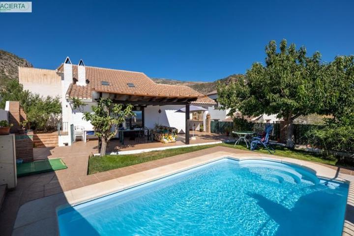 Chalet en venta en Nigüelas photo 0