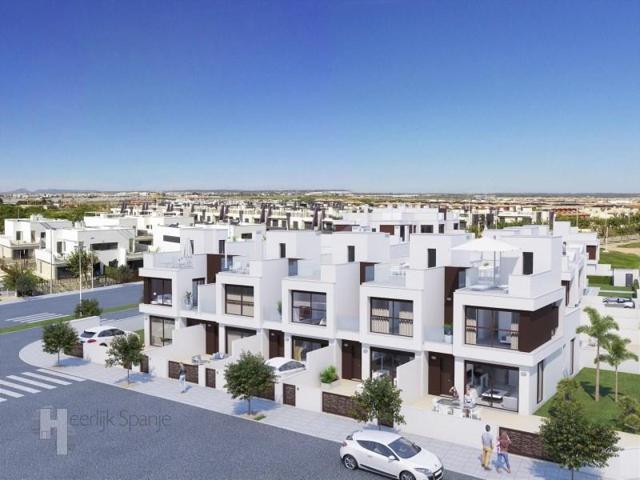 Casa en venta en Pilar de la Horadada photo 0