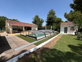 Chalet en venta en Carmona, Los jinetes photo 0