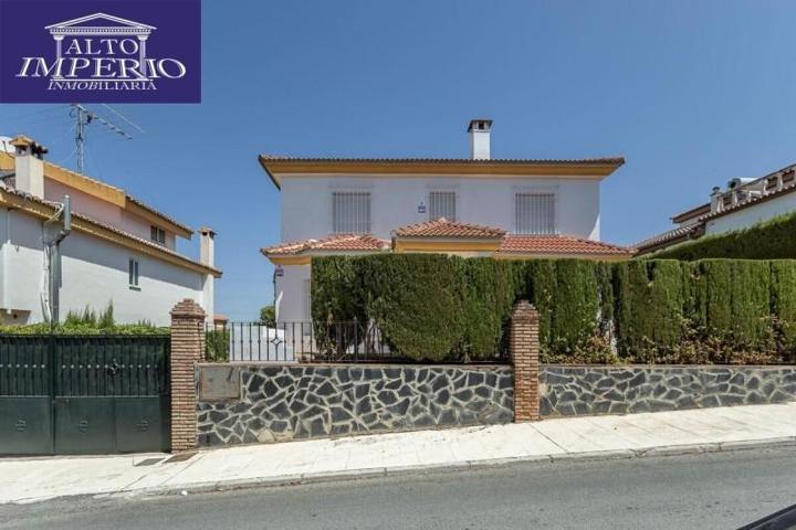 Casa en venta en Peligros, Monteluz photo 0