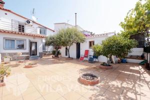 Casa en venta en Caldes de Montbui, Caldes de Montbui photo 0