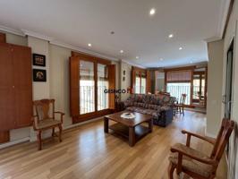 Piso en venta en Valencia, Ciutat Vella photo 0