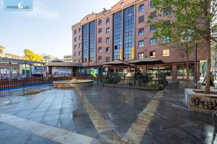 Piso en venta en Granada, Centro photo 0