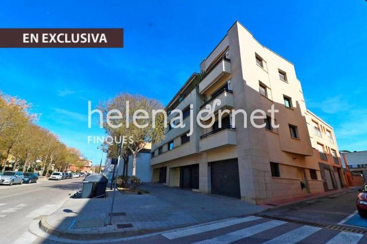 Casa en venta en Sant Feliu de Guíxols, Centro photo 0