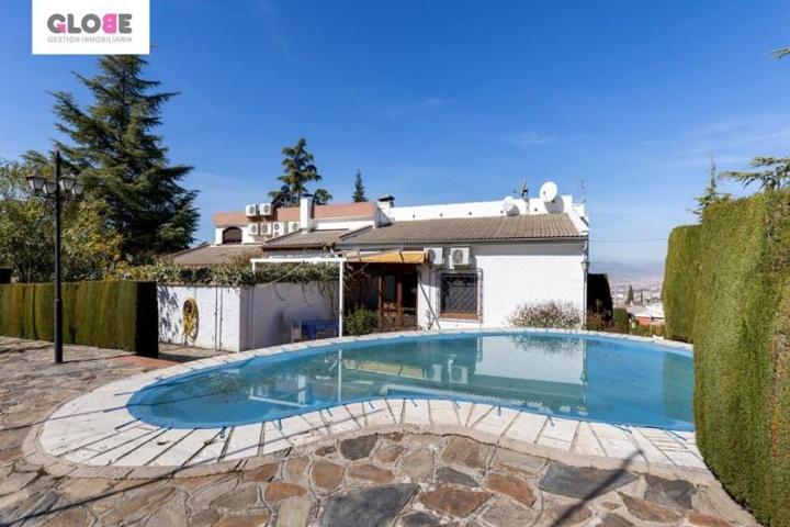 Chalet en venta en Monachil, COLINAS BERMEJAS photo 0