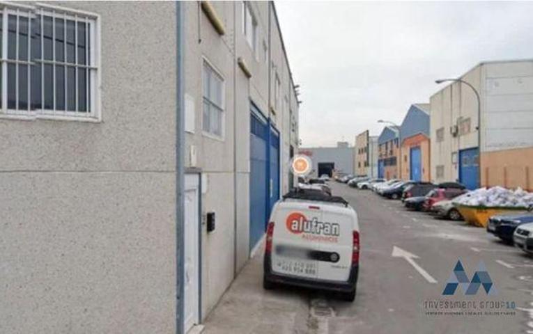 Nave industrial en venta en Leganés, Calle Puerto de San Vicente, 28919 photo 0