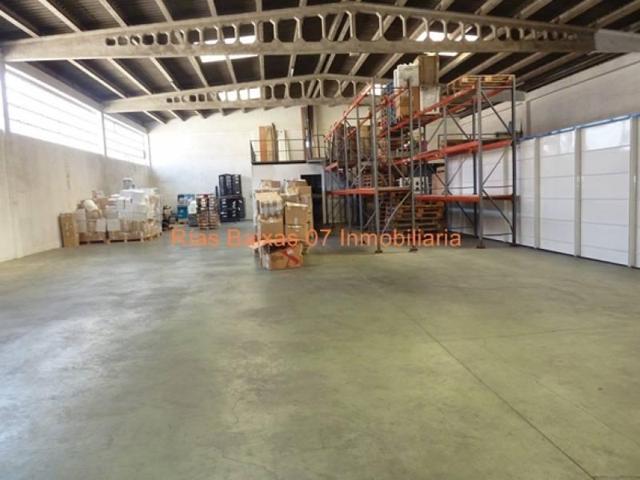 Nave industrial en venta en O Porriño, Puxeiros photo 0