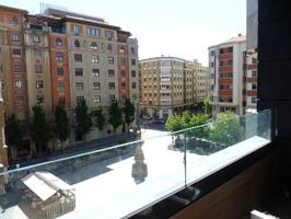 Piso en venta en Pamplona, Ensanche photo 0