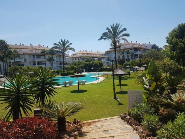 Planta baja en venta en Marbella, Puerto Banus photo 0