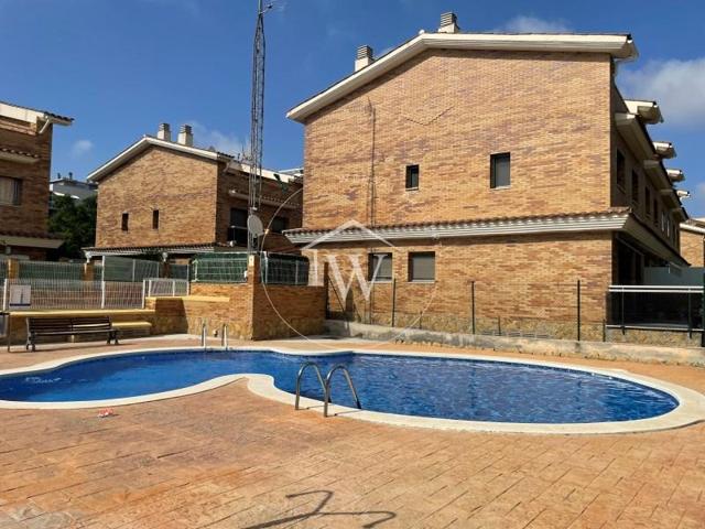 Chalet en venta en Salou photo 0