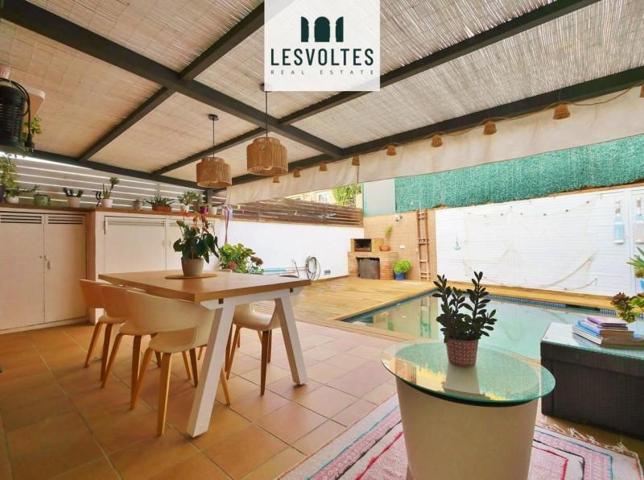 Adosada en venta en Palafrugell, Carrer del Baix Llobregat, 17200 photo 0