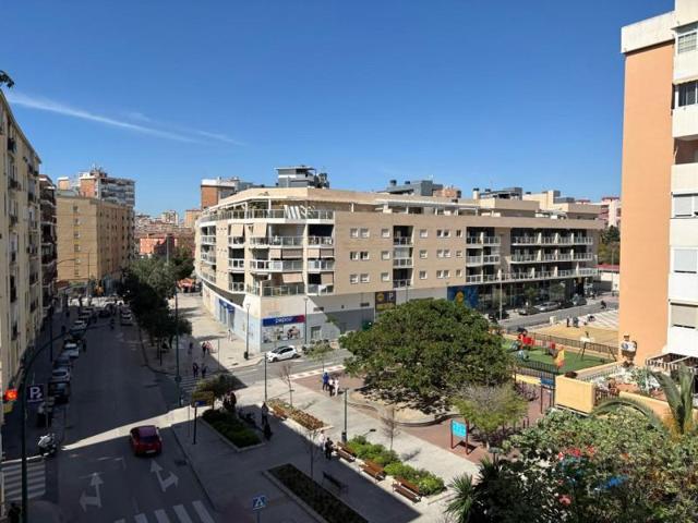 Piso en venta en Málaga, La Aurora - Avda Andalucia photo 0