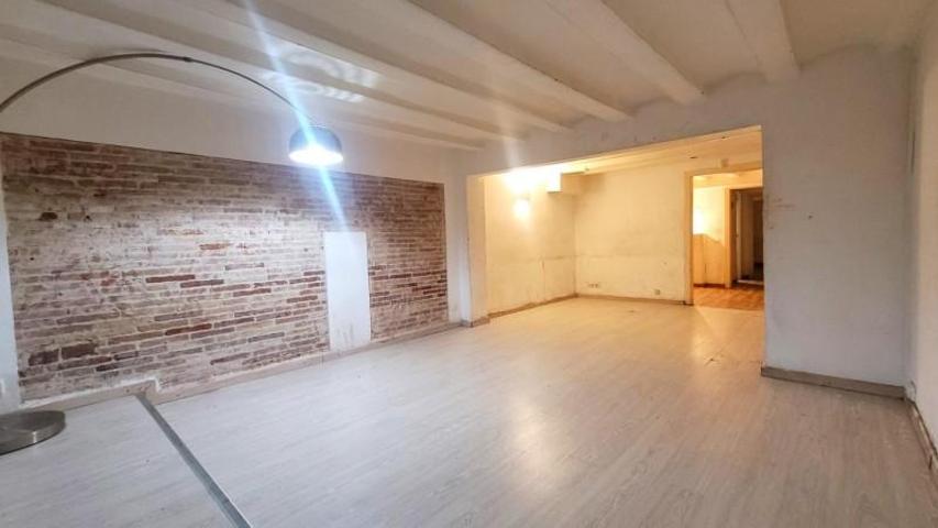 Duplex en venta en Barcelona, Sant Antoni photo 0