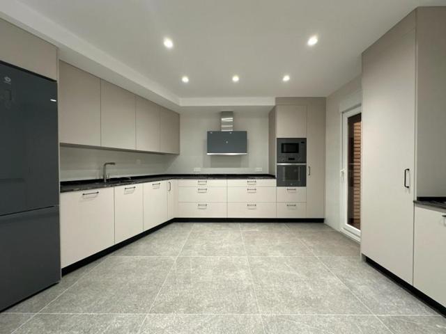 Piso en venta en Zaragoza, Parque Miraflores photo 0