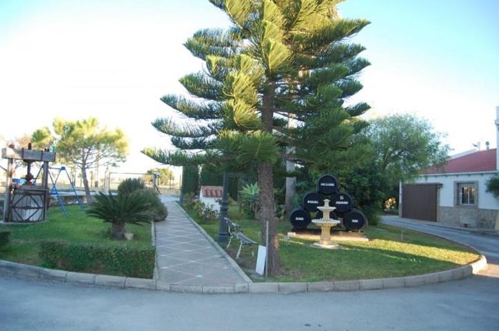 Chalet en venta en El Puerto de Santa María, CARRETERA DE ROTA photo 0