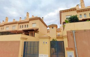 Adosada en venta en Mijas, Calahonda photo 0