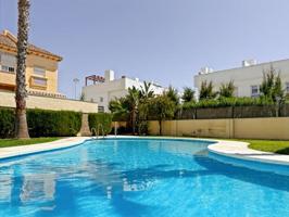 Casas de pueblo en venta en Mijas Costa, Calahonda - Calypso photo 0