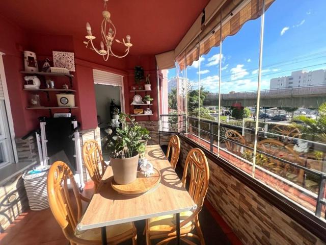 Piso en venta en Fuengirola, Los Pacos photo 0