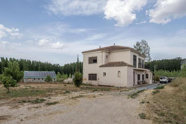 Chalet en venta en Fonelas, Andalucia photo 0