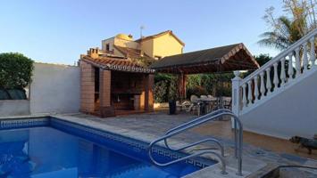 Casa en venta en Alhaurín de la Torre photo 0