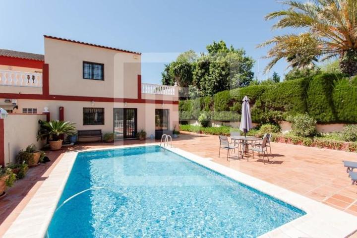 Bungalow en venta en Torrent, El Vedat photo 0