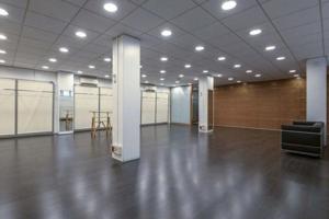 Local comercial en venta en Barcelona, La Nova Esquerra de lEixample photo 0