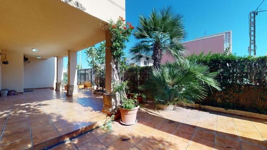 Chalet en venta en Xeraco, 50 M2 DE PLAYA photo 0