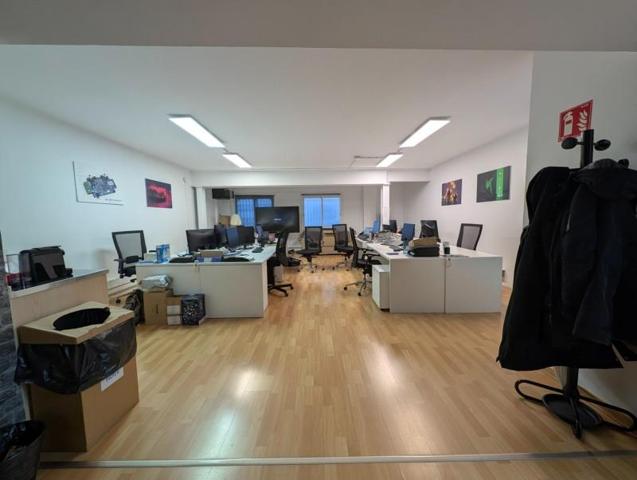 Local comercial en venta en Barcelona, El Putxet i el Farró photo 0