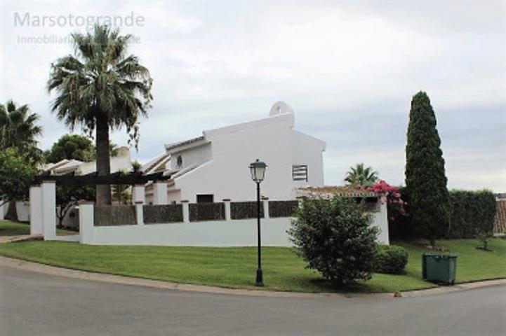 Chalet en venta en Sotogrande, Sotogrande - Alto photo 0