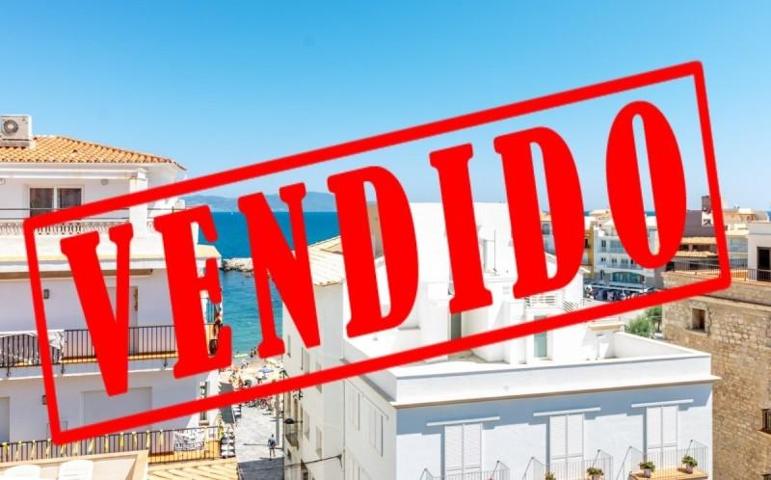 Edificio en venta en Torroella de Montgrí, Camp dels Pilans photo 0