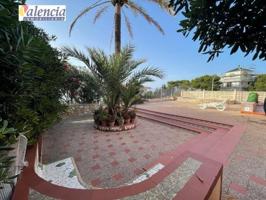 Chalet en venta en Cullera, Faro photo 0