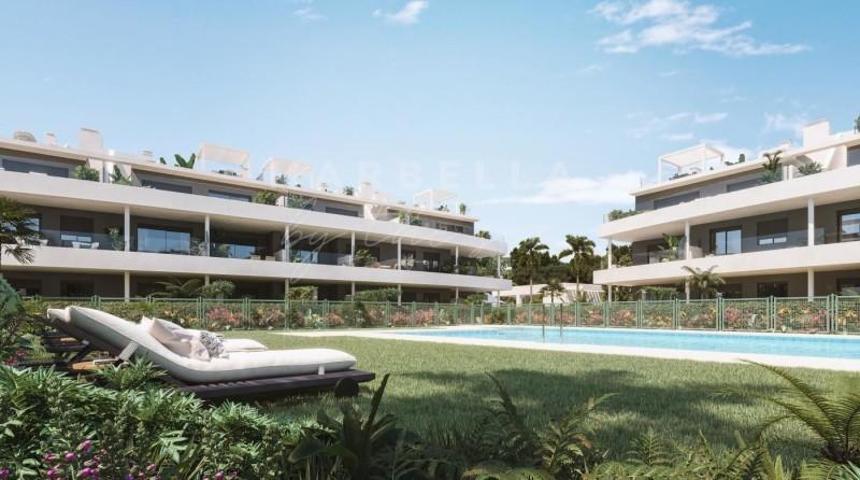 Apartamento en venta en Estepona, Estepona photo 0