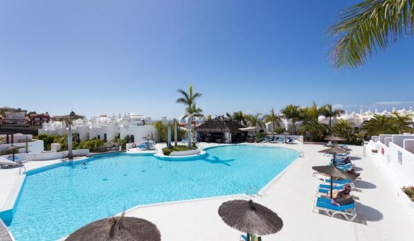 Adosada en venta en Adeje, Playa Paraiso photo 0