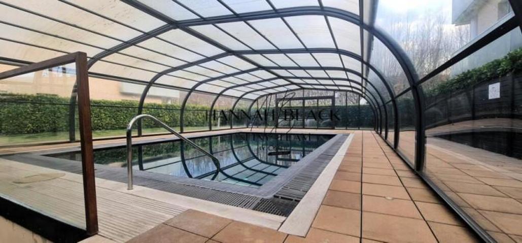 Piso en venta en Olot photo 0