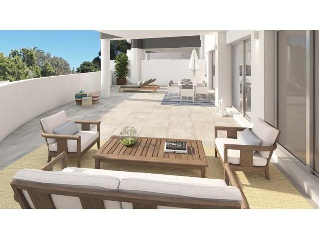 Piso en venta en Torremolinos, San Miguel photo 0