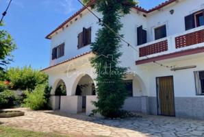 Edificio en venta en Mont-roig del Camp photo 0