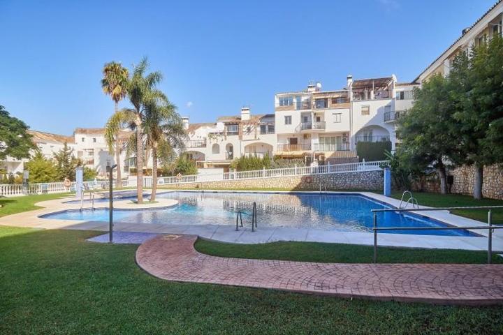 Adosada en venta en Mijas, Carretera de Mijas photo 0