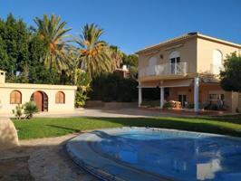 Chalet en venta en Elche, Bonavista photo 0