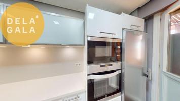 Piso en venta en Getxo, Aiboa photo 0