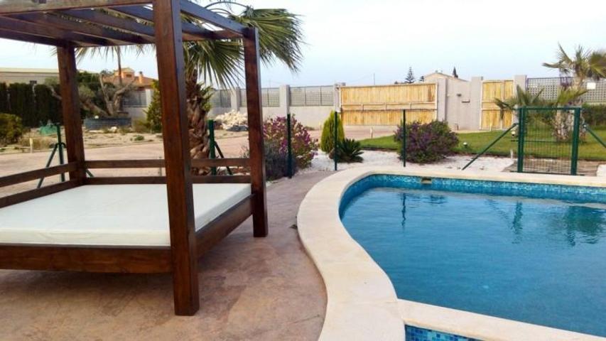 Chalet en venta en Callosa de Segura, 03360 photo 0