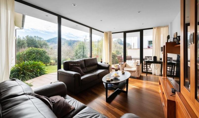 Casa en venta en Gijón, Gijón photo 0